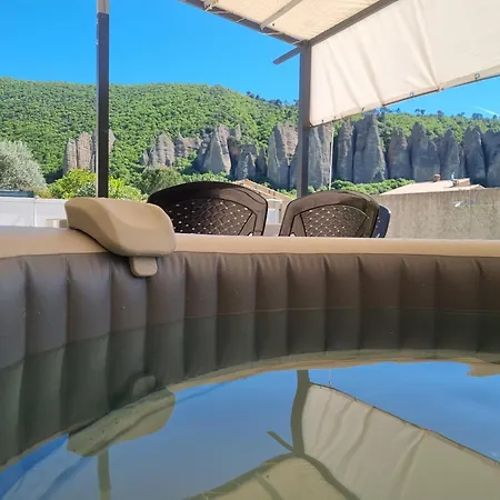Maison Avec Jacuzzi Et Vue Sur Les Penitents Les Mées Buitenkant foto