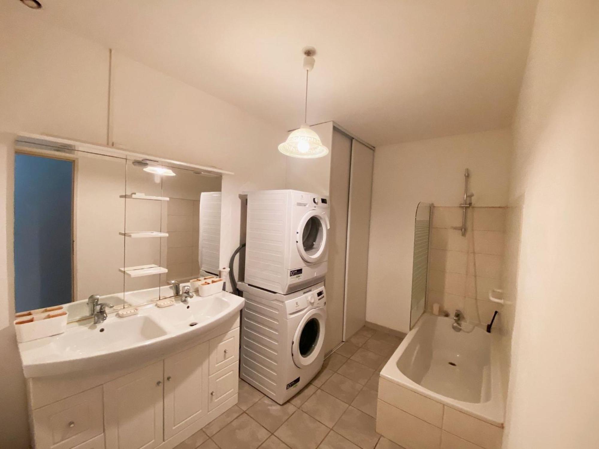 Maison Avec Jacuzzi Et Vue Sur Les Penitents Holiday home *